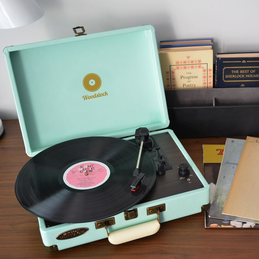 Woodstock Tiffany Blue Retro Turntable