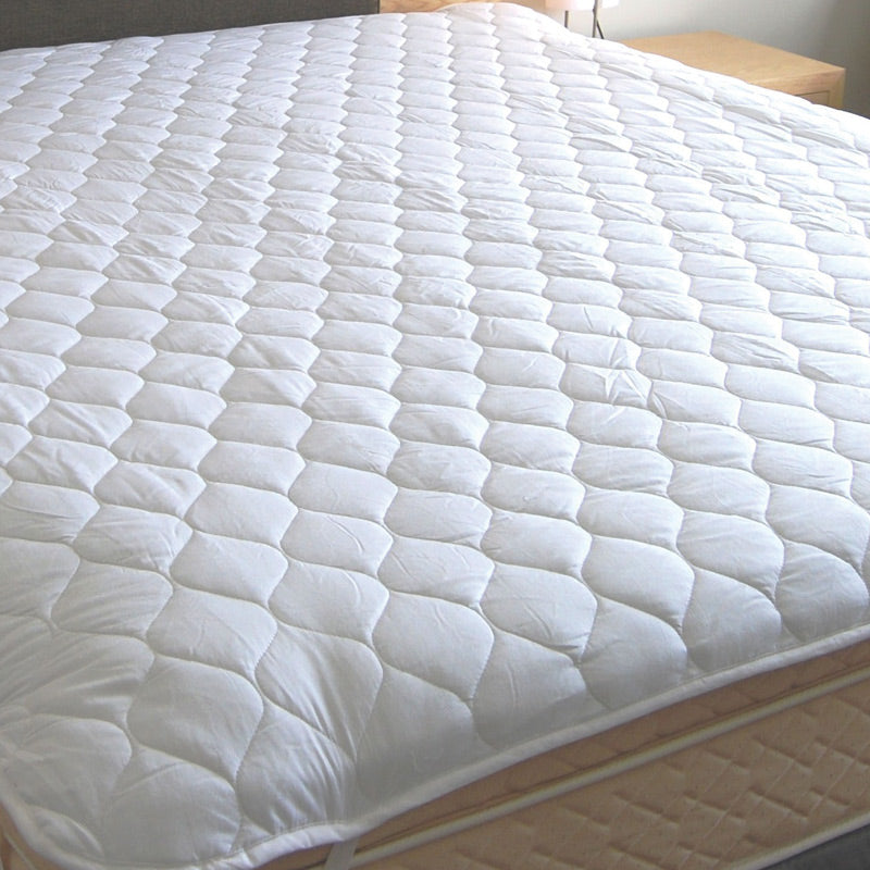 Quilted Mattress Protector - Queen Size - Hotel Quality